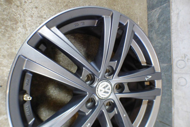 1x Alufelge 17 Zoll KBA50930 VW Golf Vii Rim Wheel FEL6780436954ul