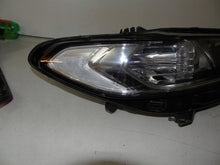 Laden Sie das Bild in den Galerie-Viewer, Frontscheinwerfer Ford Mondeo 89912872 Rechts Scheinwerfer Headlight SCH4241669010gi
