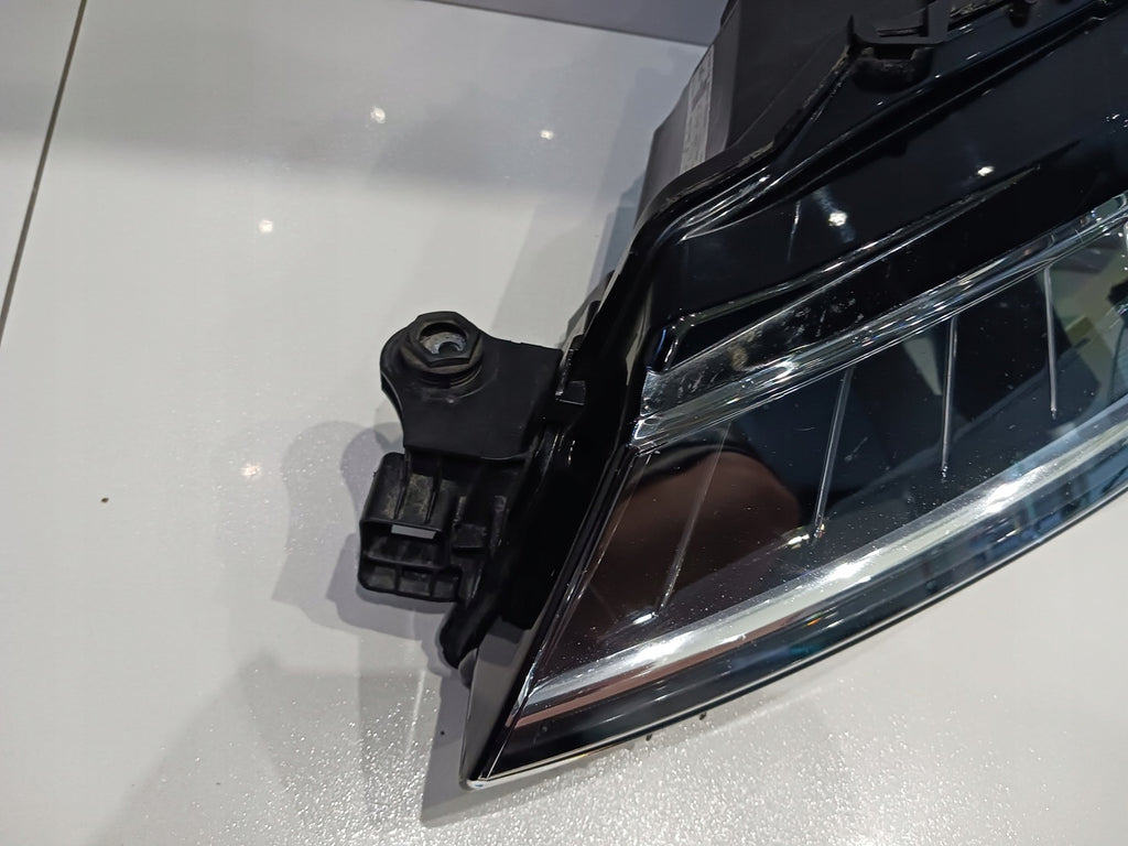 Frontscheinwerfer Skoda Superb III 3V1941015D LED Links Scheinwerfer Headlight