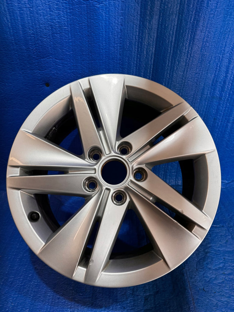 1x Alufelge 16 Zoll 7.0" 5x100 5H0601025 VW Golf Viii Rim Wheel FEL6787024119sm