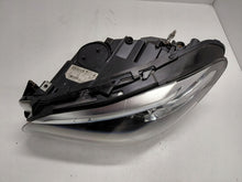 Laden Sie das Bild in den Galerie-Viewer, Frontscheinwerfer BMW F10 7317131 Xenon Links Scheinwerfer Headlight SCH4849985797jz