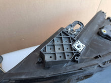 Load image into Gallery viewer, Frontscheinwerfer Seat Leon 5FB941007G Links Scheinwerfer Headlight SCH1291819885af