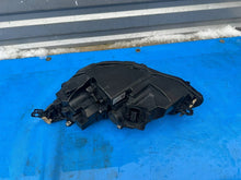 Laden Sie das Bild in den Galerie-Viewer, Frontscheinwerfer VW Golf VIII 5H1941006A LED Rechts Scheinwerfer Headlight SCH8857151205kn