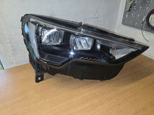 Laden Sie das Bild in den Galerie-Viewer, Frontscheinwerfer Audi Q3 Rechts Scheinwerfer Headlight SCH9062338110fq