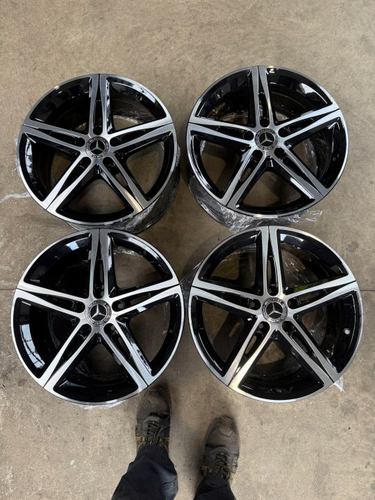 4x Alufelge 18 Zoll 7.5" 5x112 49ET Glanz Schwarz A1774010700 Mercedes-Benz FEL4034730344pq