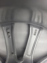 Load image into Gallery viewer, 1x Alufelge 19 Zoll 7.5" 5x112 32ET Glanz Grau 6877325 BMW X3 G01 G02 Rim Wheel FEL3441344906lb