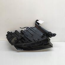 Laden Sie das Bild in den Galerie-Viewer, Frontscheinwerfer Skoda Enyaq IV 5LC941015 Links Scheinwerfer Headlight