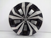 Laden Sie das Bild in den Galerie-Viewer, 1x Alufelge 17 Zoll 6.5" 5x100 39ET Glanz Silber 2GM601025M Mg T-Cross Rim Wheel FEL8938044541in