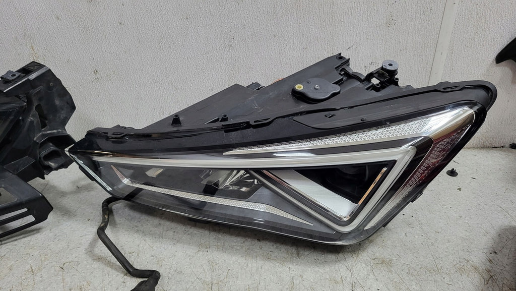 Frontscheinwerfer Seat Tarraco 5FJ941008G Full LED Rechts Scheinwerfer Headlight SCH4511969261ay