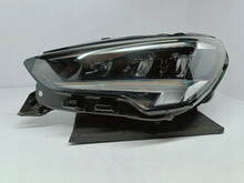 Laden Sie das Bild in den Galerie-Viewer, Frontscheinwerfer Opel Corsa F 9829522780 39162653L1779 Links Headlight SCH6700628415dm