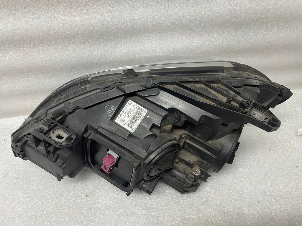 Frontscheinwerfer Mercedes-Benz W246 A2468200861 Xenon Rechts Headlight