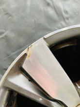Laden Sie das Bild in den Galerie-Viewer, 1x Alufelge 16 Zoll 4x108 Glanz 9813557977 Peugeot 208 I Rim Wheel FEL5196740683um