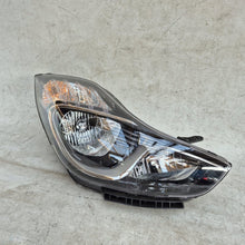 Laden Sie das Bild in den Galerie-Viewer, Frontscheinwerfer Hyundai Ix20 92102-1KXXX Rechts Scheinwerfer Headlight SCH1258552150hy