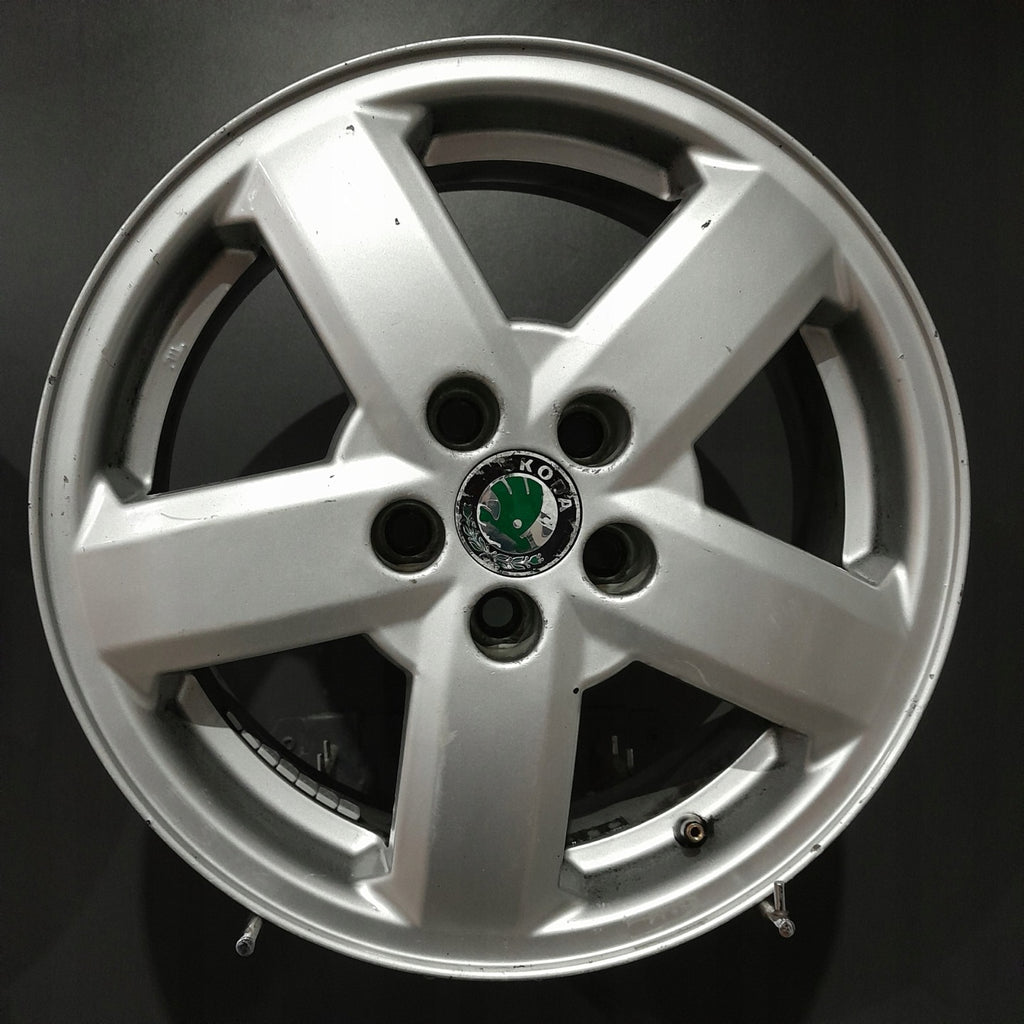 4x Alufelge 15 Zoll 6.0" 5x100 38ET 1U0601025H Skoda Rapid Rim Wheel FEL5708887715xl