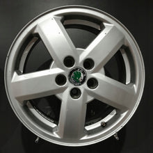 Load image into Gallery viewer, 4x Alufelge 15 Zoll 6.0" 5x100 38ET 1U0601025H Skoda Rapid Rim Wheel FEL5708887715xl