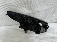 Load image into Gallery viewer, Frontscheinwerfer Renault Trafic III 260601217R Ein Stück (Rechts oder Links) SCH1674180488ao