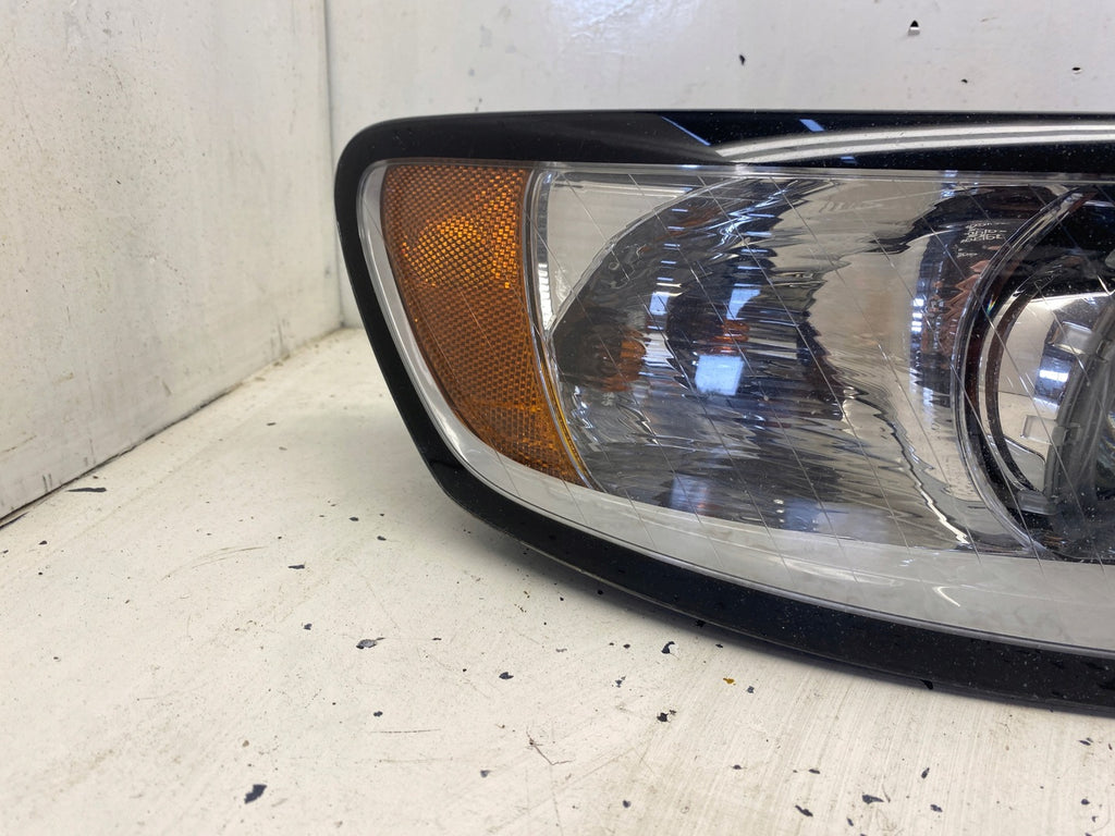 Frontscheinwerfer Volvo S40 II 31265695 Rechts Scheinwerfer Headlight SCH8747846475vc