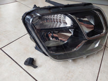 Load image into Gallery viewer, Frontscheinwerfer Dacia Duster 260100156R Rechts Scheinwerfer Headlight SCH7106213297ex
