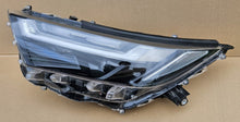 Laden Sie das Bild in den Galerie-Viewer, Frontscheinwerfer Toyota V I JQJ491 Links Scheinwerfer Headlight SCH3845801262uk