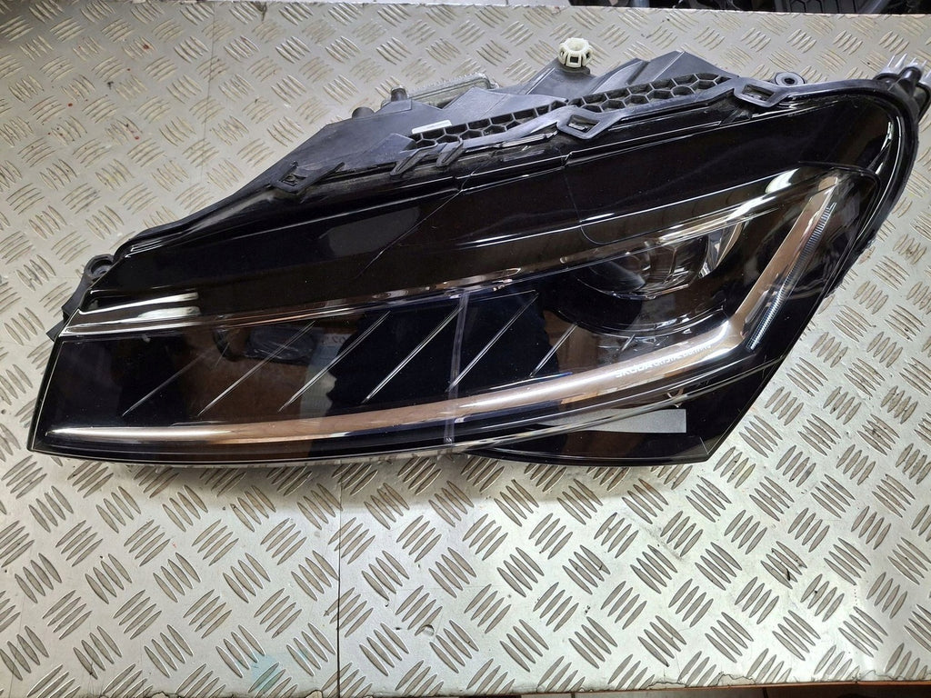 Frontscheinwerfer Skoda Superb III 3V1941015D Full LED Links Headlight