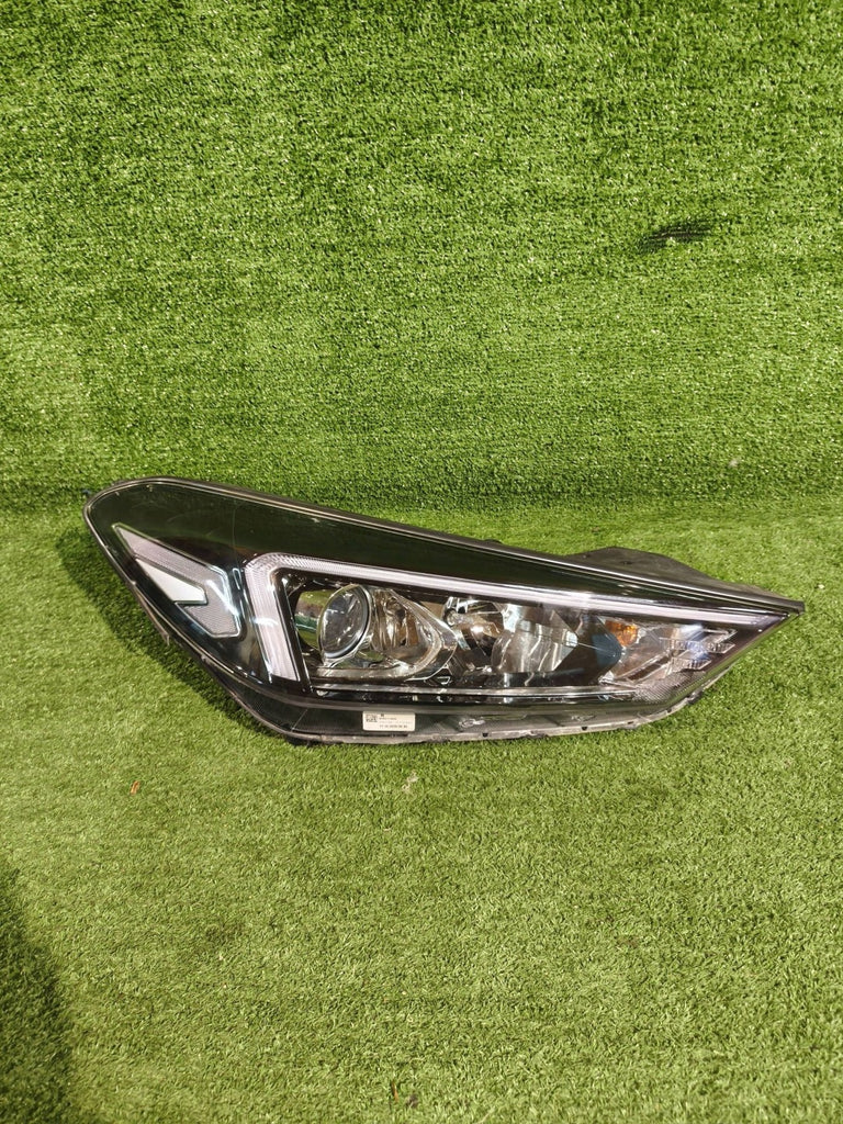 Frontscheinwerfer Hyundai Tucson 92102D7600 Rechts Scheinwerfer Headlight SCH8669922442kf