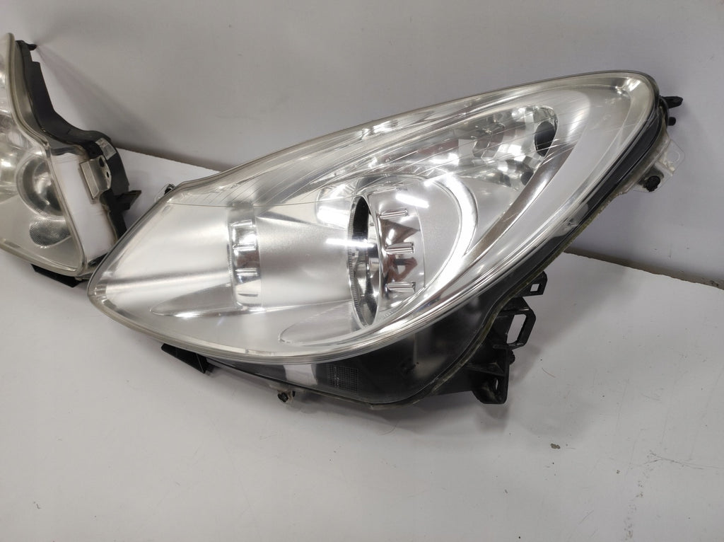 Frontscheinwerfer Opel Corsa D 13186381 13186382 LED Rechts oder Links