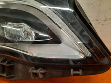 Laden Sie das Bild in den Galerie-Viewer, Frontscheinwerfer Mercedes-Benz Gla A1569067000 Rechts Scheinwerfer Headlight SCH9274750790tm