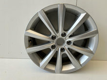 Load image into Gallery viewer, 1x Alufelge 17 Zoll 6.5" 5x112 3G0071497C VW Passat B8 Rim Wheel FEL7021746342ly