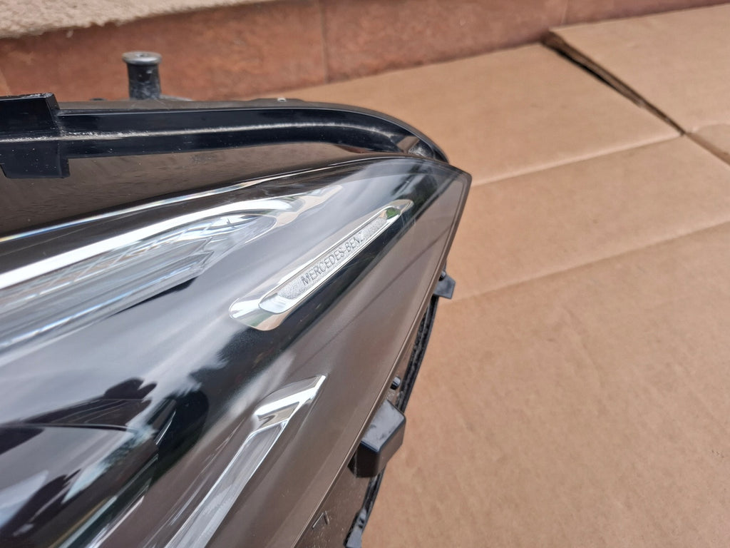 Frontscheinwerfer Mercedes-Benz Cla X118 C118 A1189063100 LED Links Headlight SCH3738910843gb