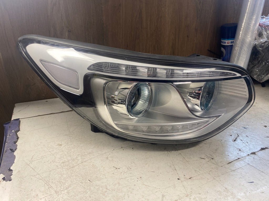 Frontscheinwerfer Kia Soul II Rechts Scheinwerfer Headlight