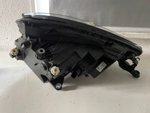 Laden Sie das Bild in den Galerie-Viewer, Frontscheinwerfer Skoda Kamiq 655941015C LED Ein Satz Scheinwerfer Headlight SCH4022496566dd