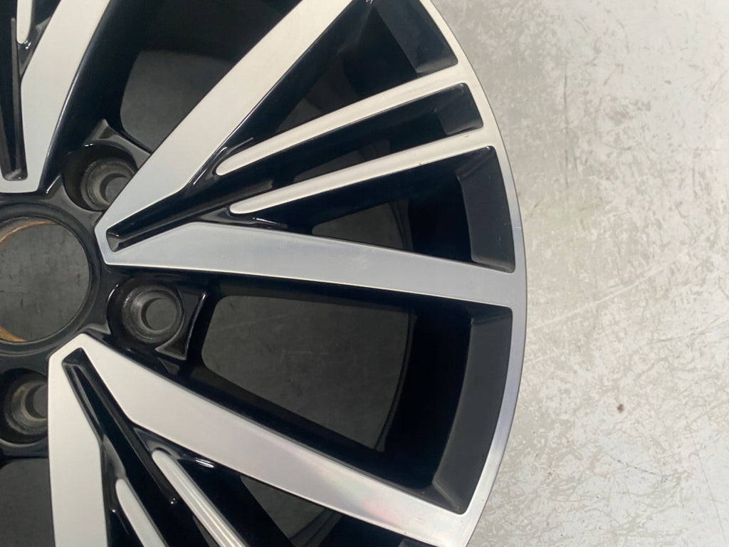 1x Alufelge 17 Zoll 6.5" 5x112 46ET 5G0601025CD VW Golf Vii Rim Wheel FEL1890577676wx