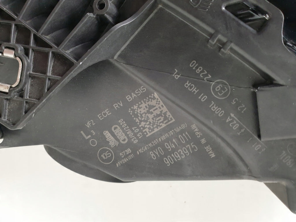 Frontscheinwerfer Audi A3 8Y0941011 LED Links Scheinwerfer Headlight