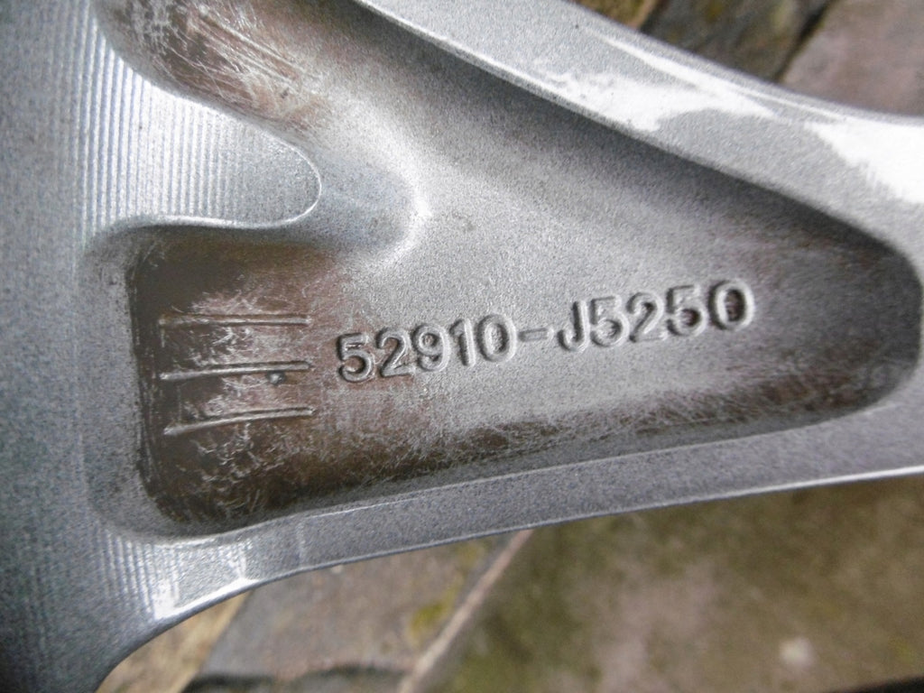 1x Alufelge 19 Zoll 8.5" 5x114.3 46ET 52910-J525 Kia Stinger Rim Wheel