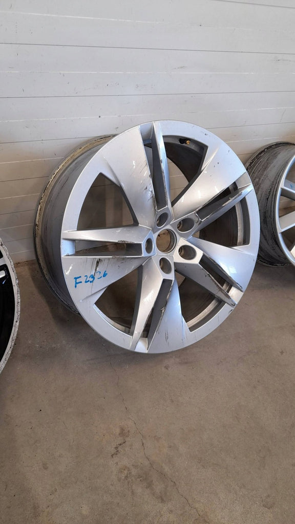 1x Alufelge 19 Zoll Skoda Enyaq Iv Rim Wheel FEL1543285529nr