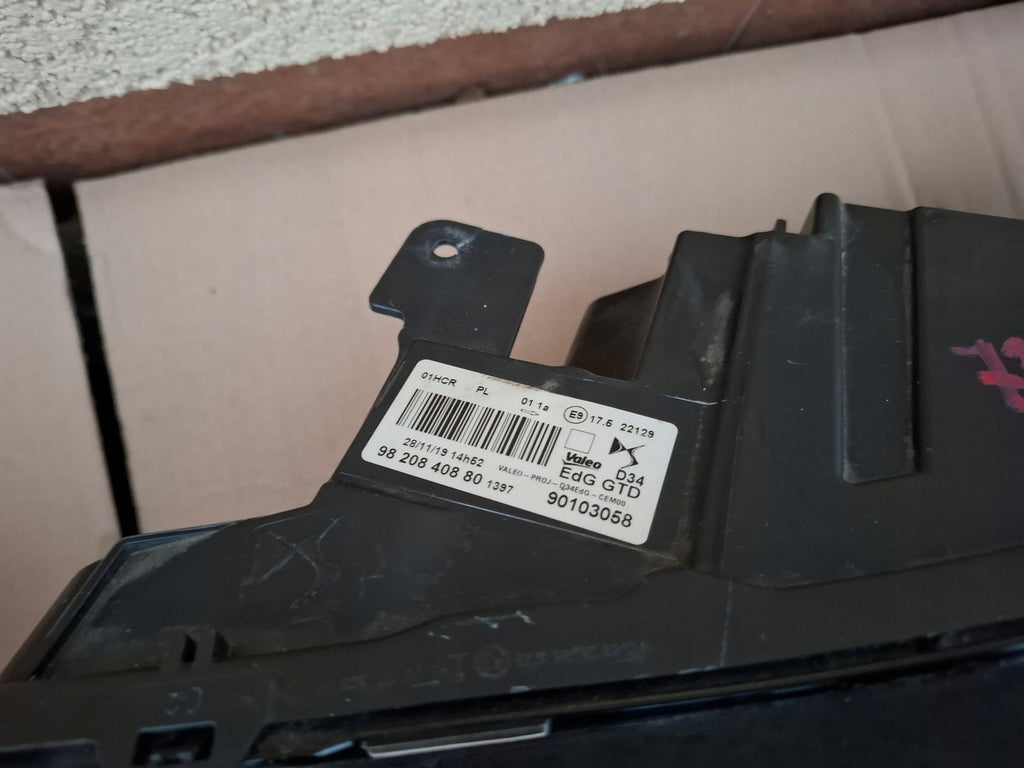 Frontscheinwerfer Citroën Ds3 9820840580 Ein Stück (Rechts oder Links) Headlight SCH6234616705hp