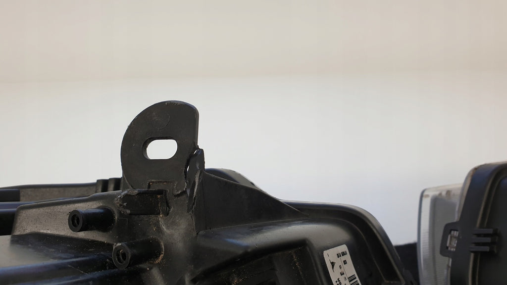 Frontscheinwerfer Dacia Logan 90114431 901144430 LED Rechts oder Links