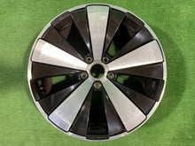 Load image into Gallery viewer, 1x Alufelge 18 Zoll 8.0" 5x112 48ET 5C0601025AK VW Beetle Rim Wheel FEL5900723829ne