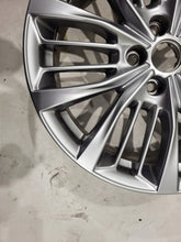 Laden Sie das Bild in den Galerie-Viewer, 1x Alufelge 18 Zoll 7.5" 5x108 50ET Glanz Grau LV4J-1007-A1A Ford Kuga Iii FEL3167974633nn