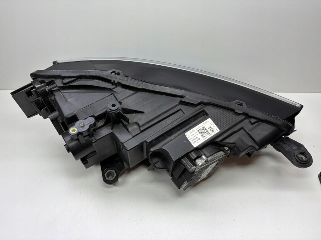 Frontscheinwerfer Skoda Scala 657941015A Links Scheinwerfer Headlight SCH8122157486qe