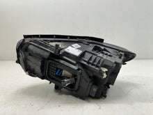 Laden Sie das Bild in den Galerie-Viewer, Frontscheinwerfer Mercedes-Benz W247 A2479060605I LED Rechts Headlight SCH9398718268jn