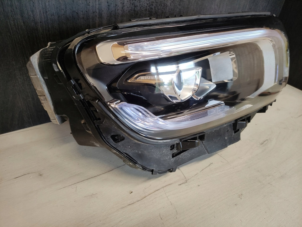 Frontscheinwerfer Mercedes-Benz W247 A2479063200 LED Rechts oder Links