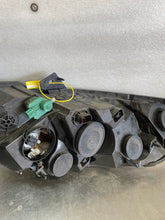 Load image into Gallery viewer, Frontscheinwerfer Renault Master III Rechts Scheinwerfer Headlight SCH5440189282zl