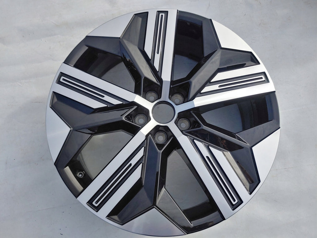 1x Alufelge 20 Zoll 7.0" 5x114.3 34ET 403008508R Renault Megane E-Tech Rim Wheel FEL6108771755mr