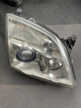 Laden Sie das Bild in den Galerie-Viewer, Frontscheinwerfer Opel Signum Vectra C Xenon Rechts Scheinwerfer Headlight