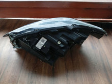 Laden Sie das Bild in den Galerie-Viewer, Frontscheinwerfer Opel Corsa F 9829522580 LED Rechts Scheinwerfer Headlight SCH8201521919em