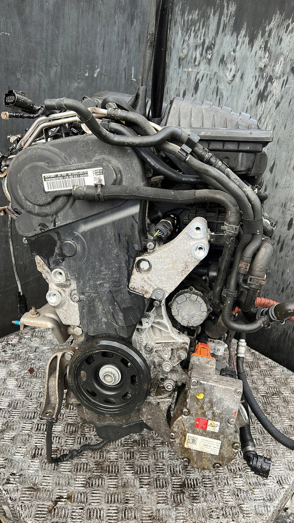 Motor VW Passat Variant CUK 1.4 156PS 115kW 2016 Hybrid Engine Komplett