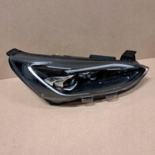 Load image into Gallery viewer, Frontscheinwerfer Ford Focus JX7B-13E016AJ LED Rechts Scheinwerfer Headlight