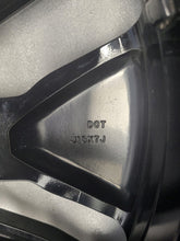 Laden Sie das Bild in den Galerie-Viewer, 1x Alufelge 18 Zoll 7.0&quot; 5x114.3 38ET 4250D789 Mitsubishi Outlander Rim Wheel