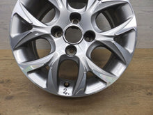 Load image into Gallery viewer, 1x Alufelge 15 Zoll 6.0" 4x108 23ET Glanz Silber 9673773877 Peugeot 208 FEL4602467476nd
